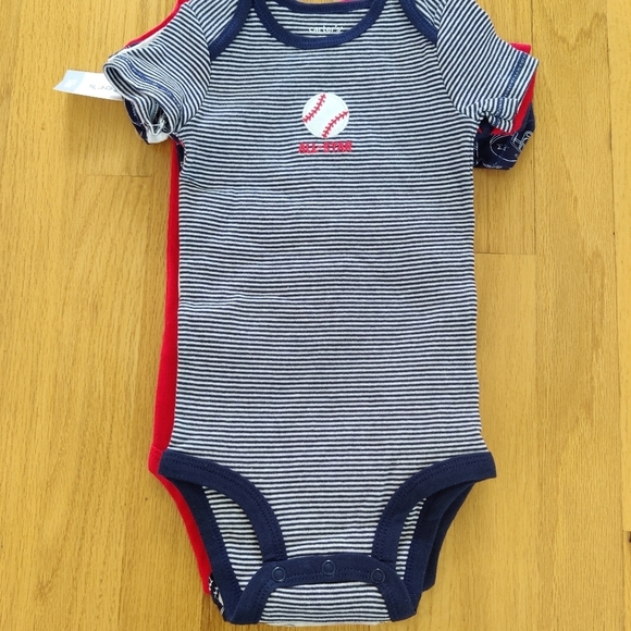 NWT Carter's Onesie Set - Picture 5 of 6